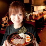 看板娘B15 松本香奈さん『豚骨ラーメン じゃぐら』